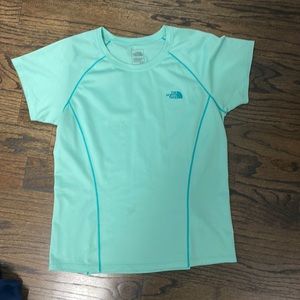 workout tee